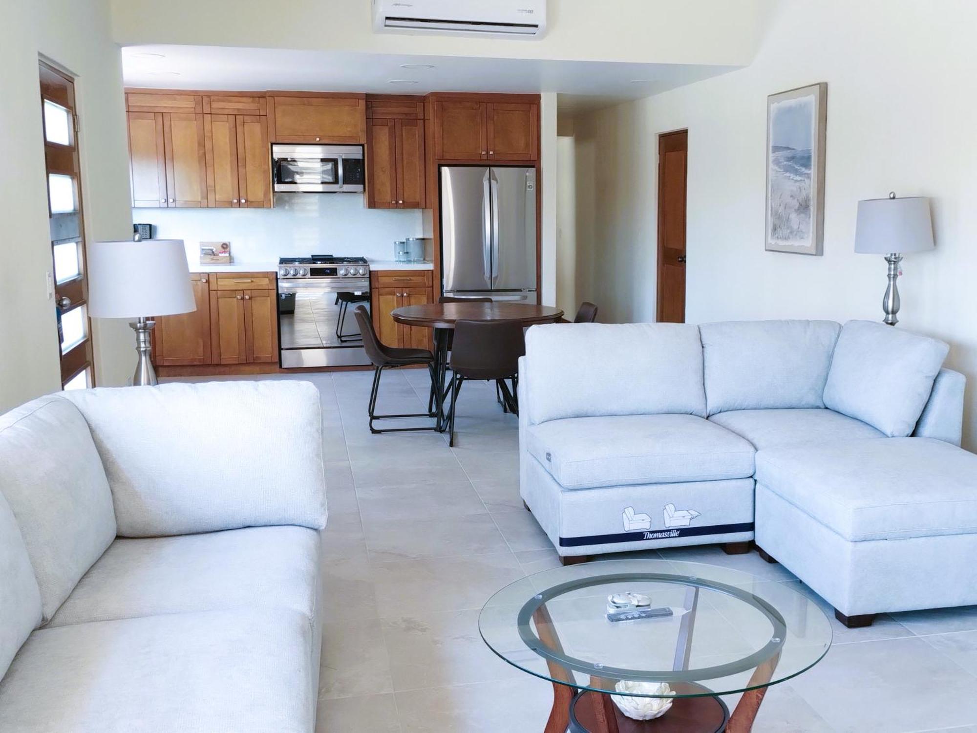 Hotel Quintas Papagayo إنسينادا الغرفة الصورة